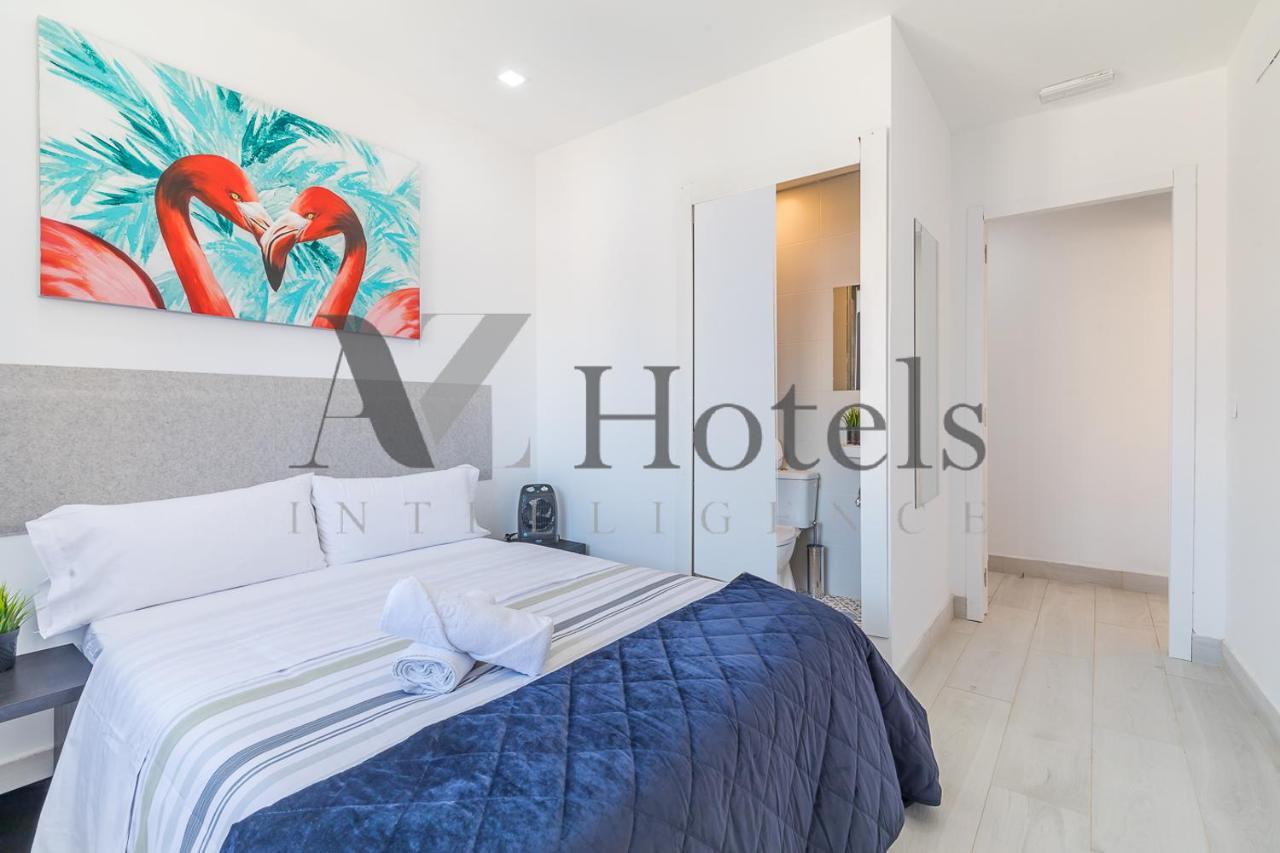 Maison d'hôtes Ayz Silvela - Auto Check-in Málaga